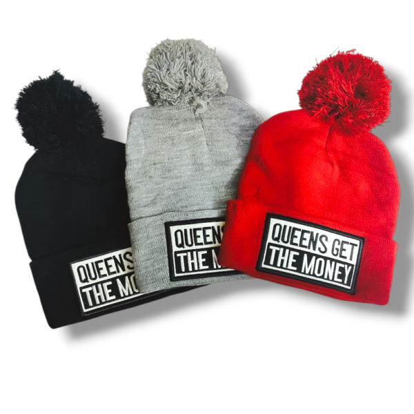 GORRO POMPOM QUEENS GET THE MONEY
